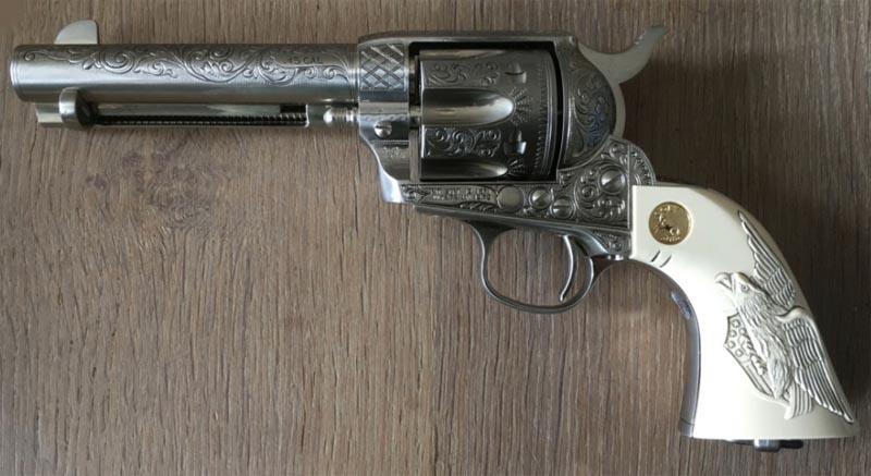 Colt PEACEMAKER de 1897 Calibre 45 Colt MAno4pO4Nc4_R%C3%A9plique-du-Colt-SAA-1873-du-g%C3%A9n%C3%A9ral-Patton